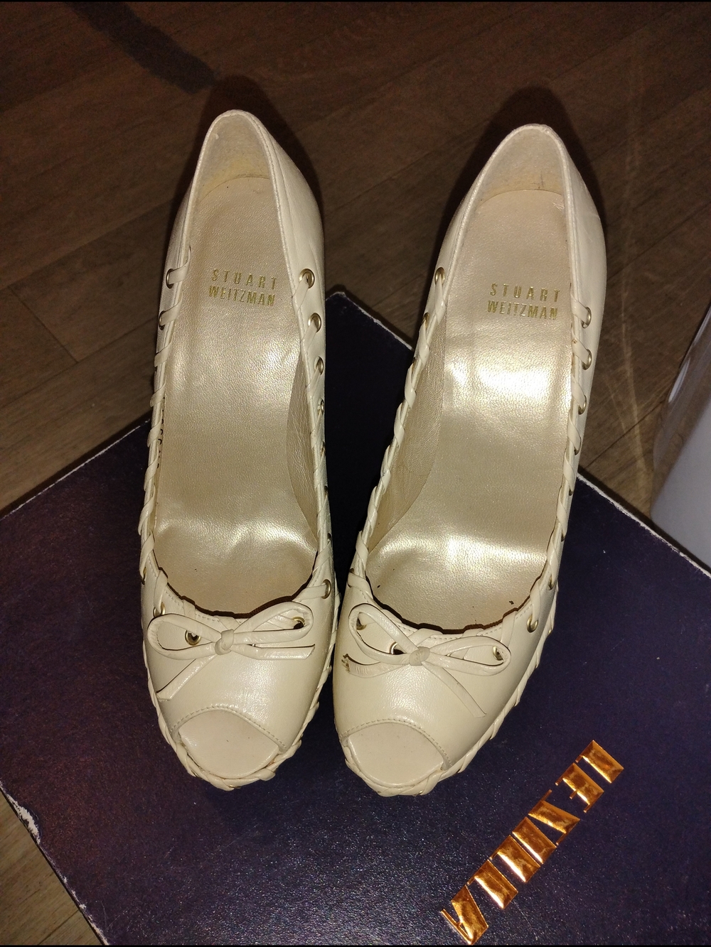 Stuart Weitzman Cream W/ Bow  Peep-Toe Pumps with Leather Stitched Trim